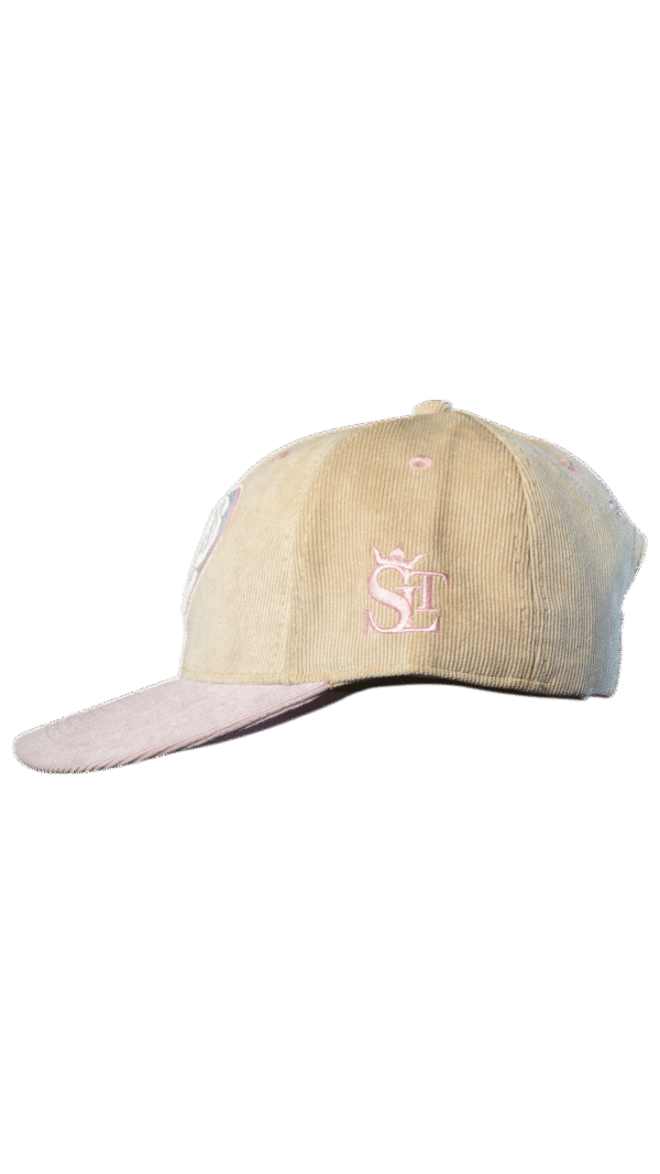 Gorra Crema con Visera Lila