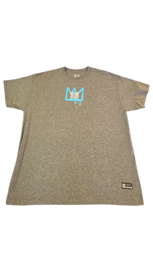 Camisa gris JESUS IS KING