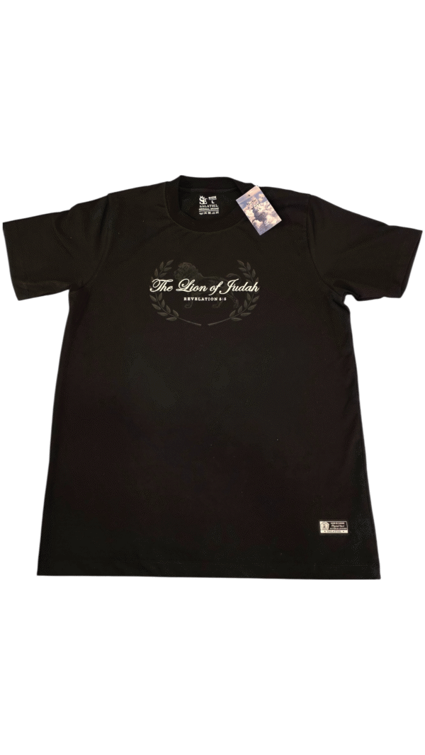 Camisa negra LEÓN DE JUDA
