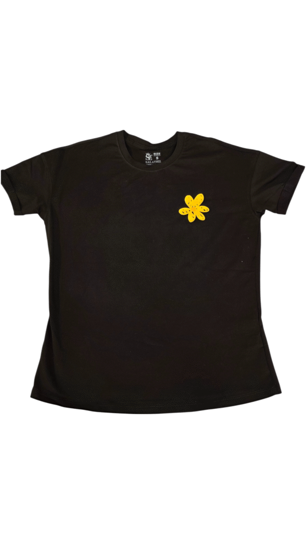 Camisa negra Flor AMARILLA Isaias mujer