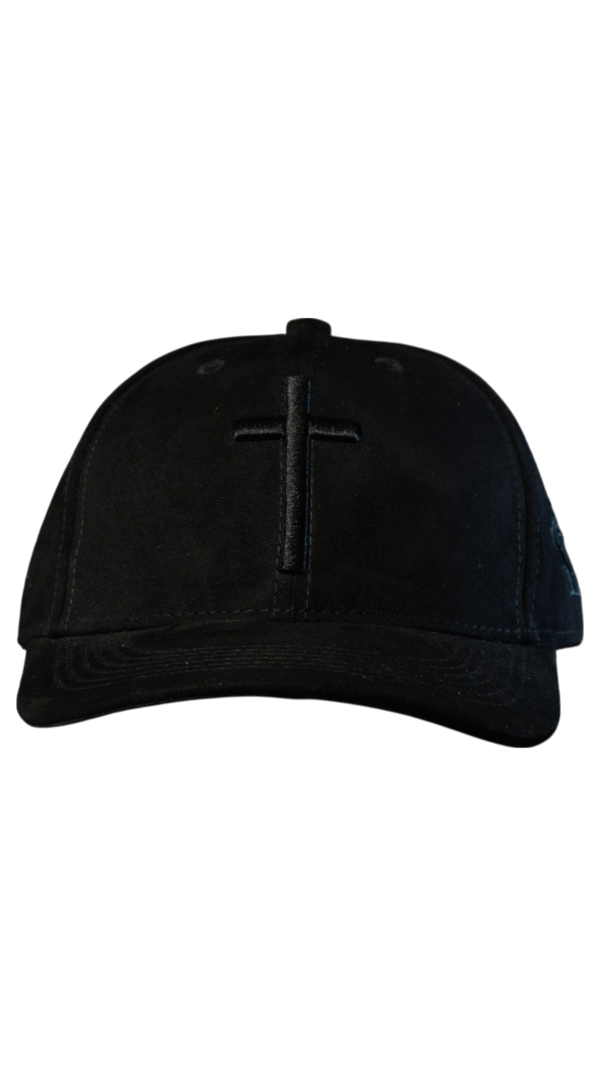 Gorra Negra – Cruz Bordada