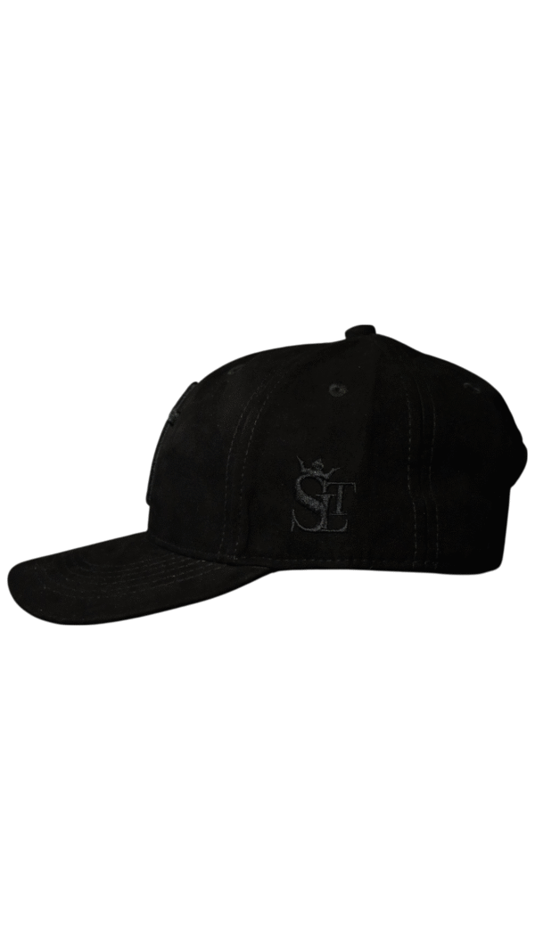 Gorra Negra – Cruz Bordada