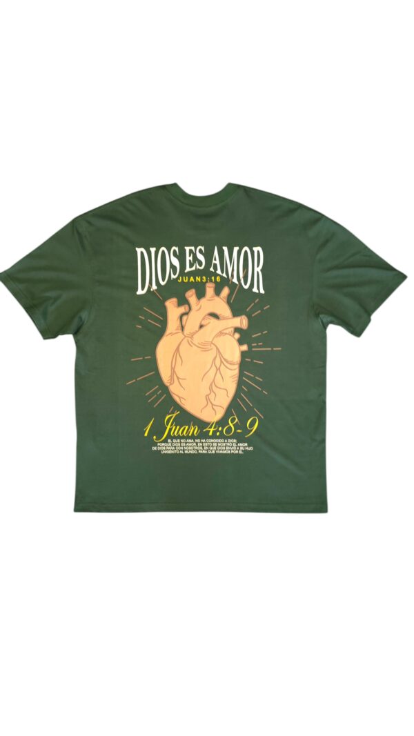 Dios es amor corazon  verde